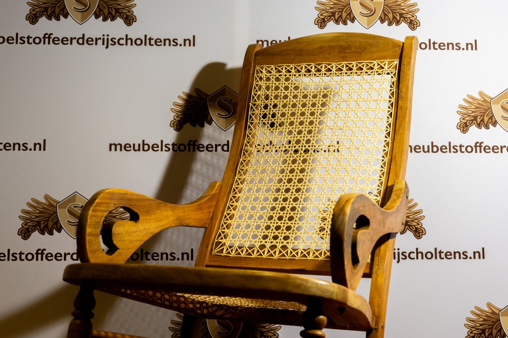 Schommelstoel rietwerk